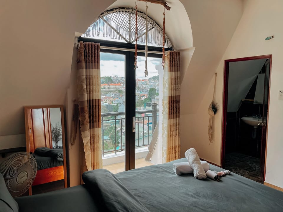 Superior Double Room | Iron/ironing board, free WiFi, bed sheets