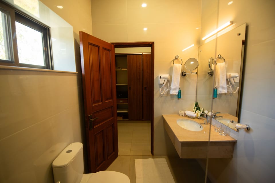 Family Room | Bathroom | Shower, slippers, soap, toilet paper