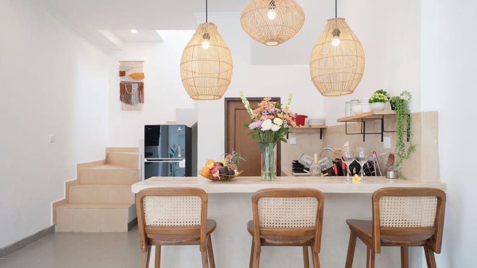 Villa, Pool View | Dining room
