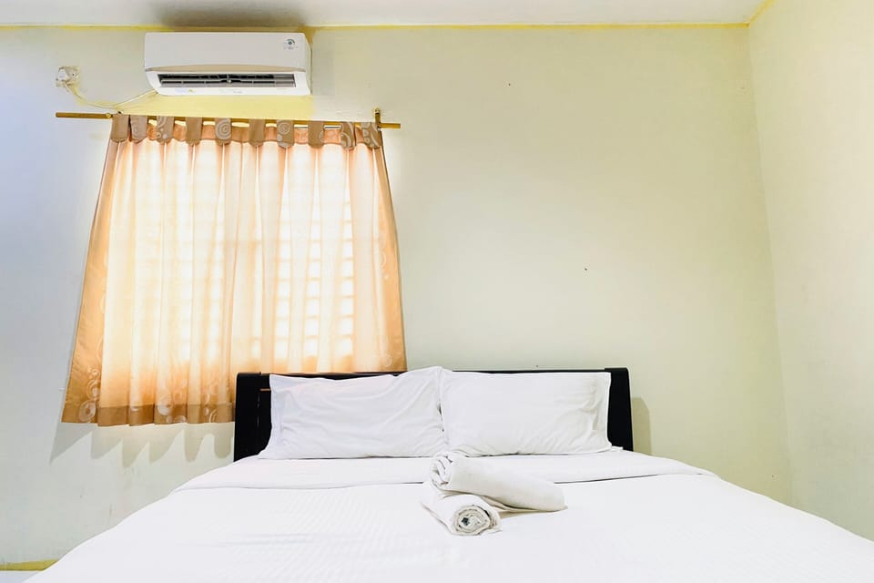Deluxe Double Room | Premium bedding, WiFi (free), bed sheets