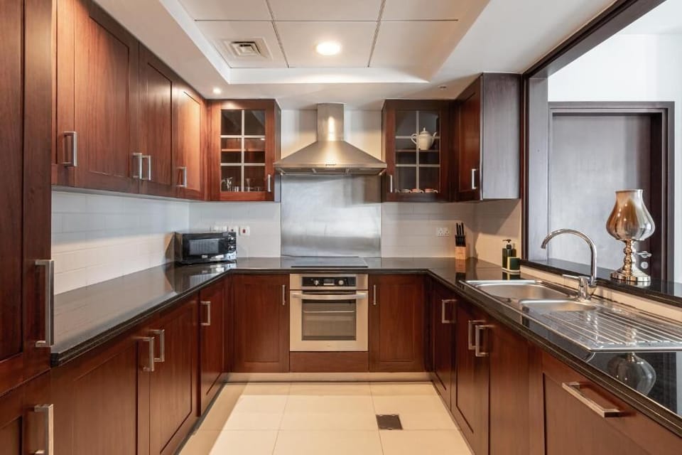 Apartment, Balcony, City View | Private kitchen