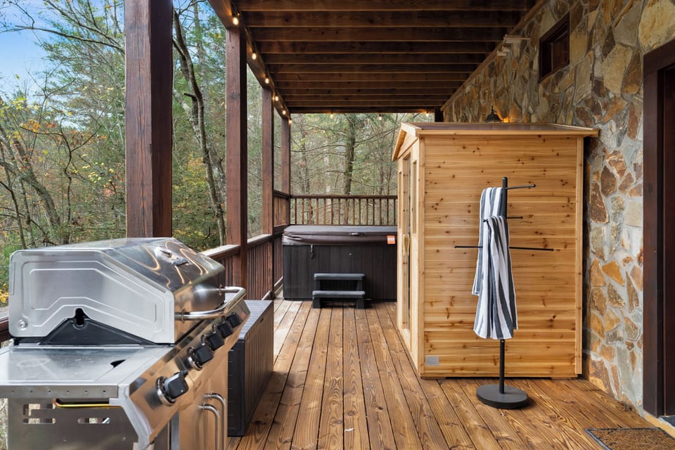 Soak in the 6-person Hot Tub, enjoy the 4-person Infrared Sauna. Full gas grill.