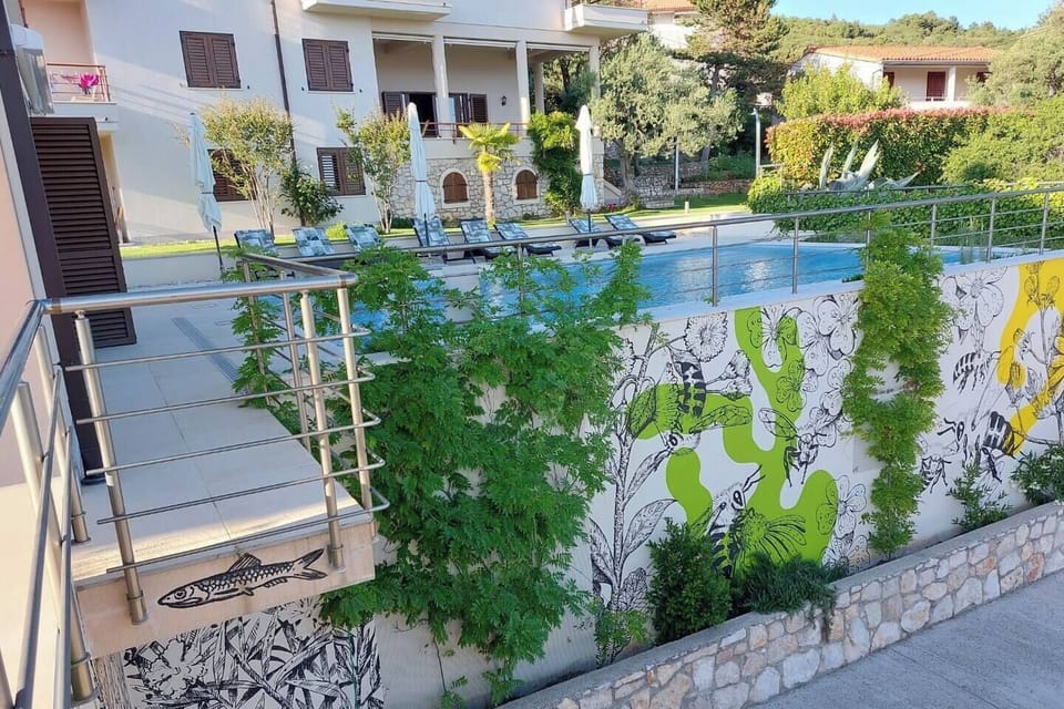 Mural and pool