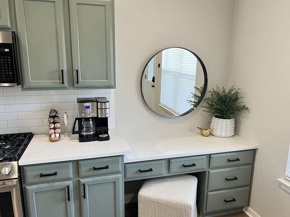 Kitchen, Coffee