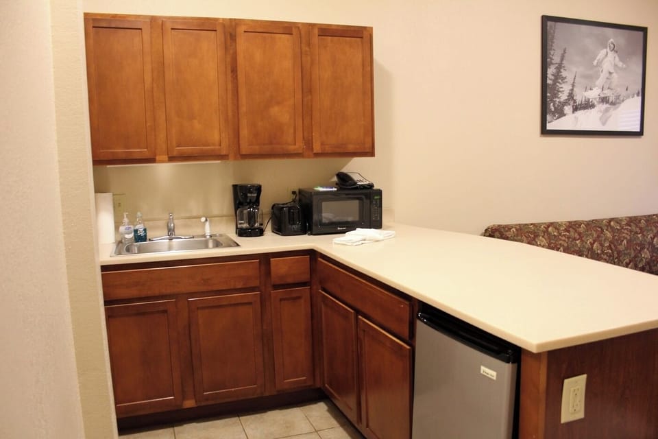 Fuel your day with easy snacks from the handy kitchenette.