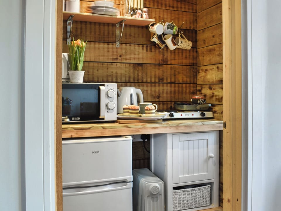 Kitchen | Rosebud Beach Hut, Otterham, near Boscastle