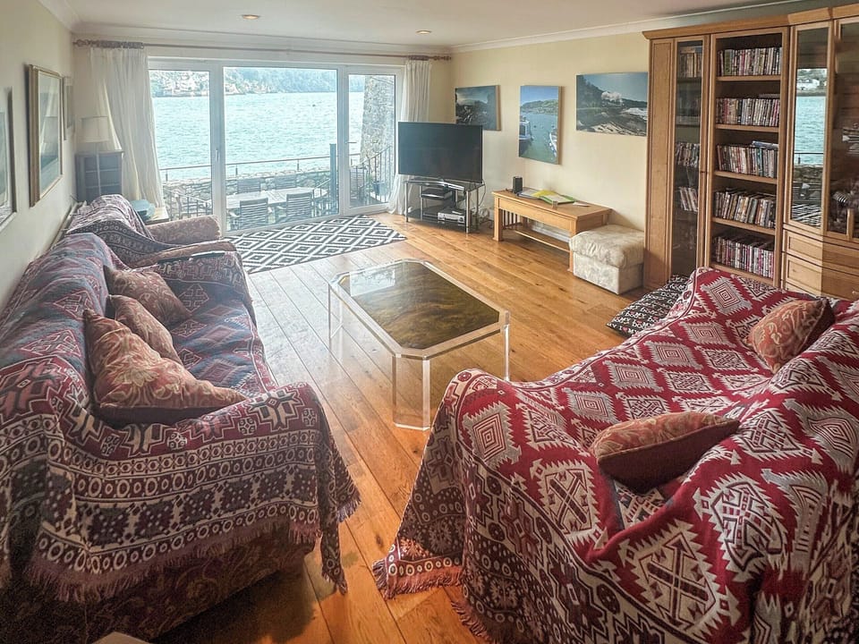 Living area | Bight Boatyard, Dartmouth