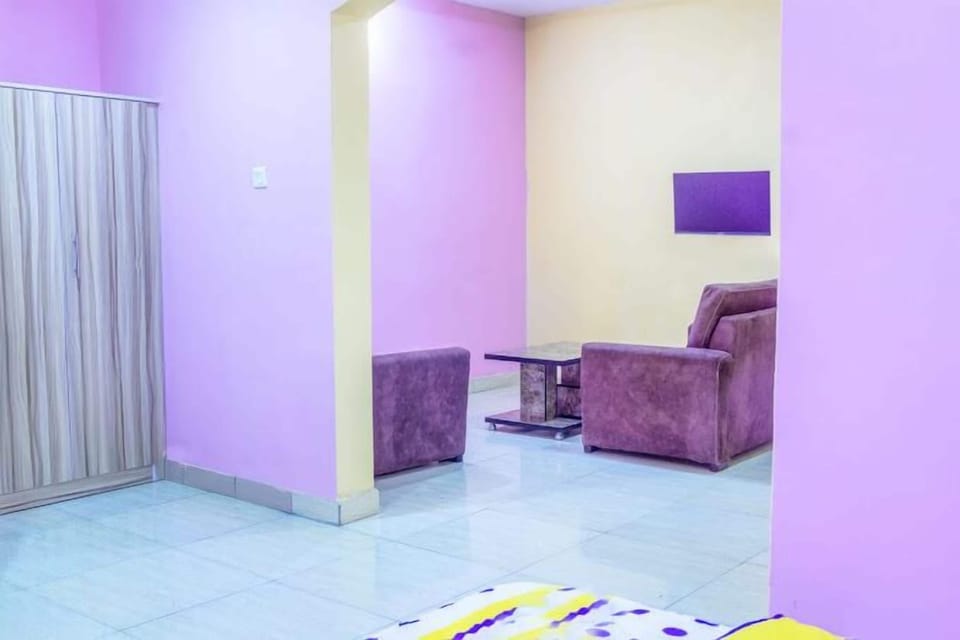 Deluxe Room, Balcony, City View | Desk, laptop workspace, blackout drapes, soundproofing