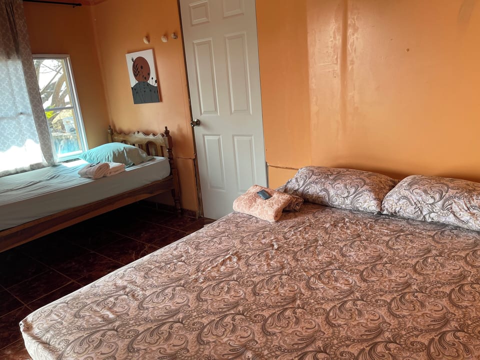 Basic Double Room, Beach View | WiFi (free)