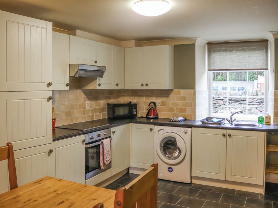 Kitchen | Gest Oren - Black Rock Sands, Morfa Bychan, near Porthmadog