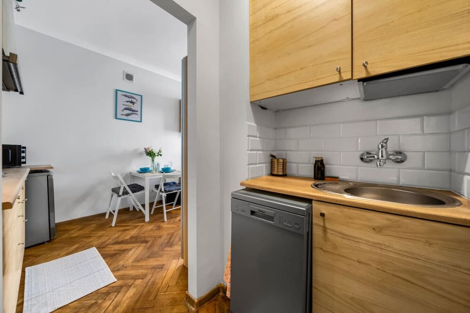 Kitchen with Dishwasher| Book Now with RENTUJEMY.COM