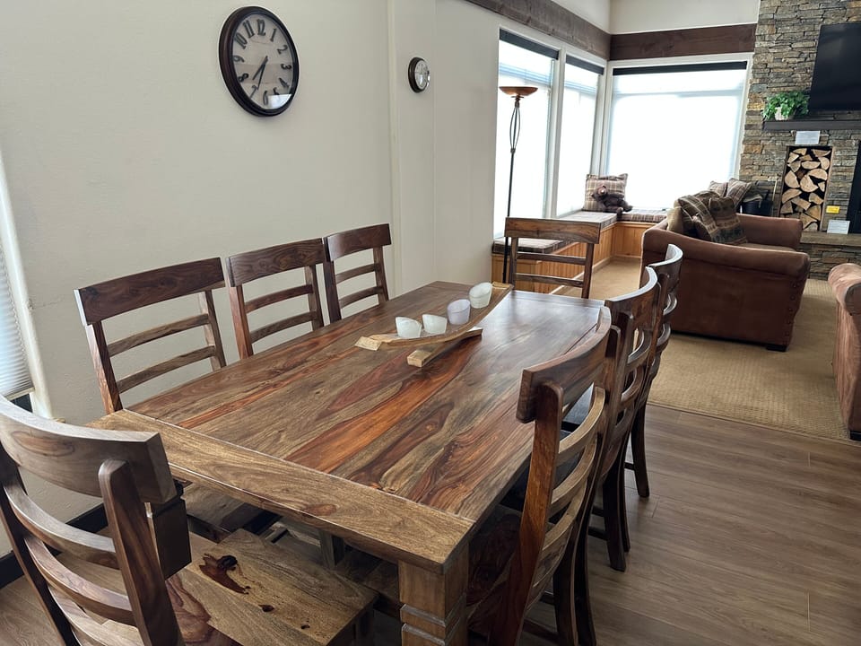 Dining Table (Seating 8 People Total)