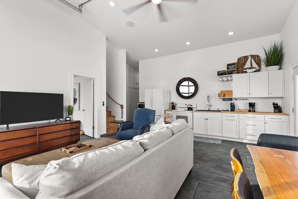 The dining area offers a great view of the TV, so you won’t miss a moment while eating.