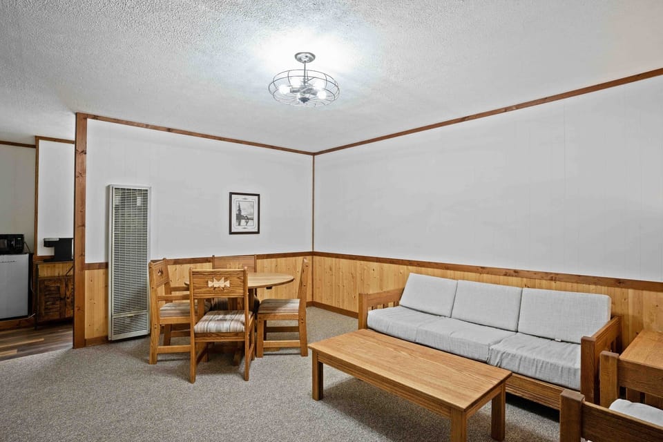 Seating area and dining table