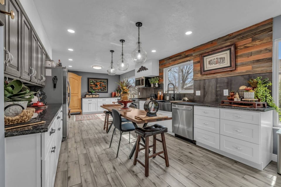 This kitchen is eye candy