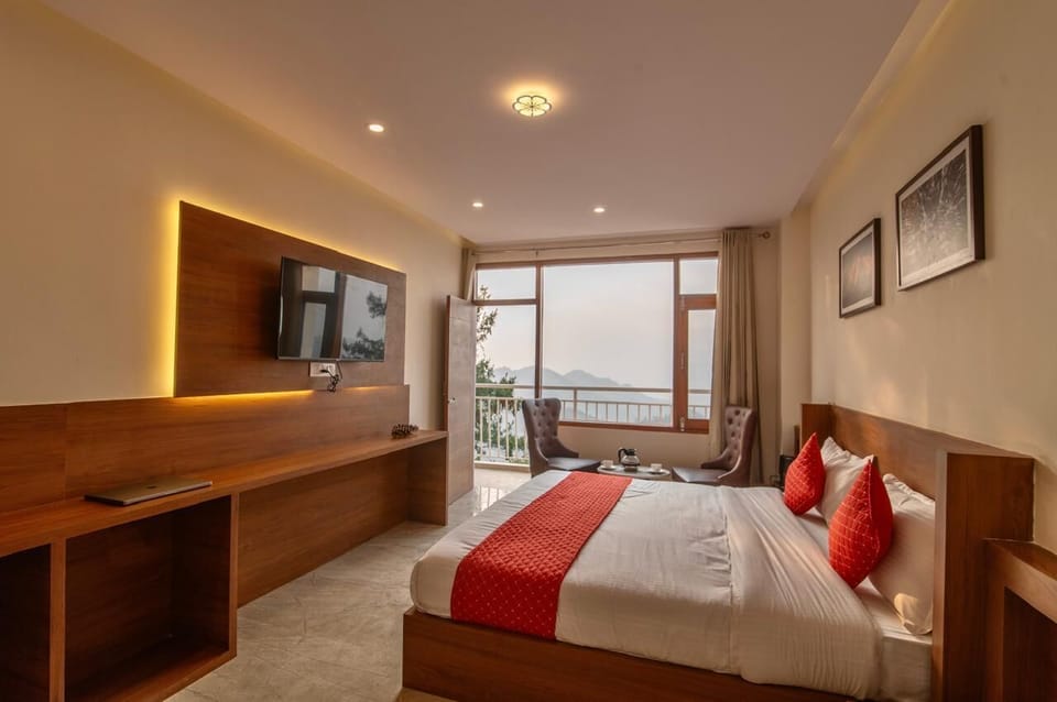 Premium Double Room, Mountain View | Desk, laptop workspace, free WiFi