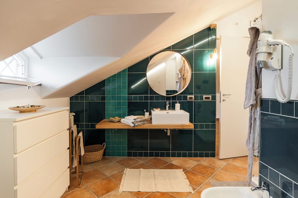 Superior Suite, Balcony | Bathroom | Hair dryer, bathrobes, bidet, towels