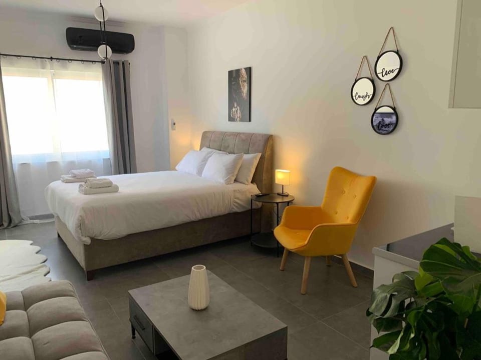 House | 1 bedroom