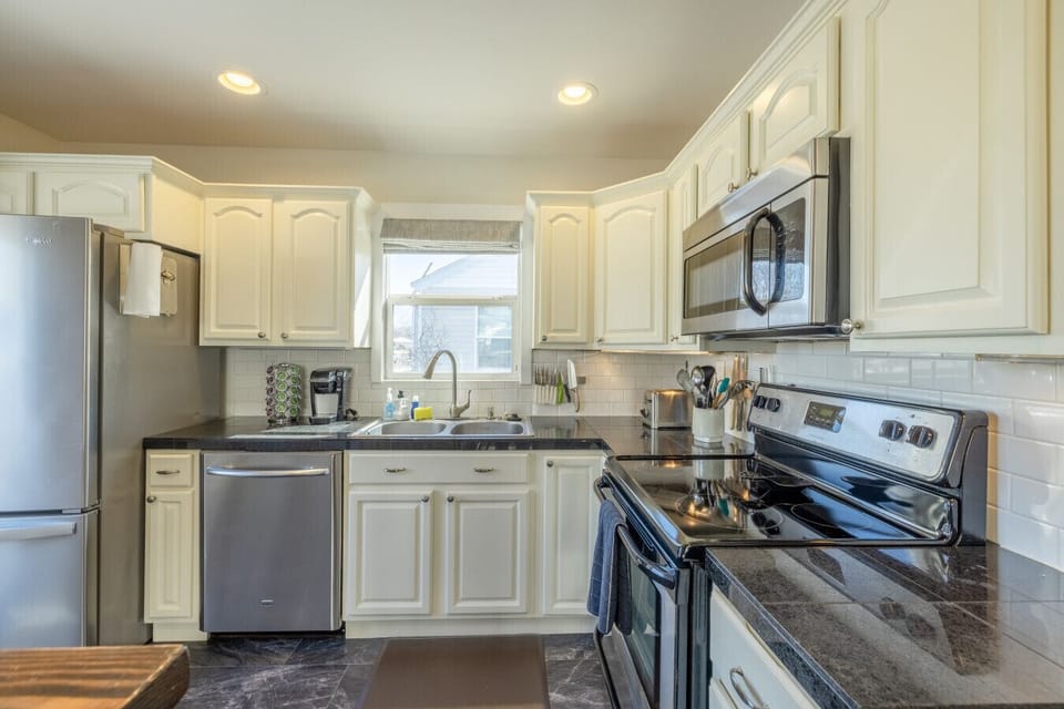 Kitchen for easy meals in