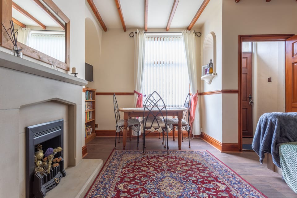 House | Dining