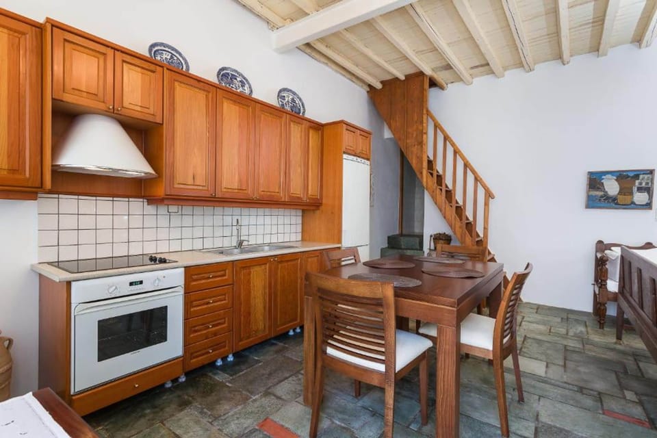 House | 3 bedrooms, Internet