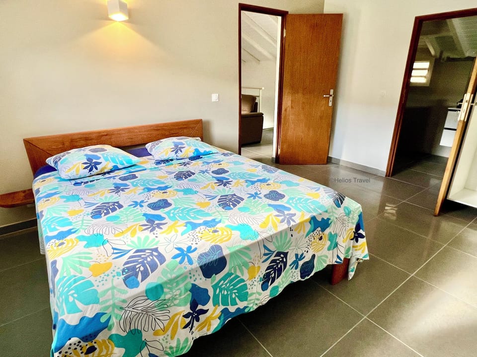 Bedroom 3. 160 cm bed and air conditioning (1)