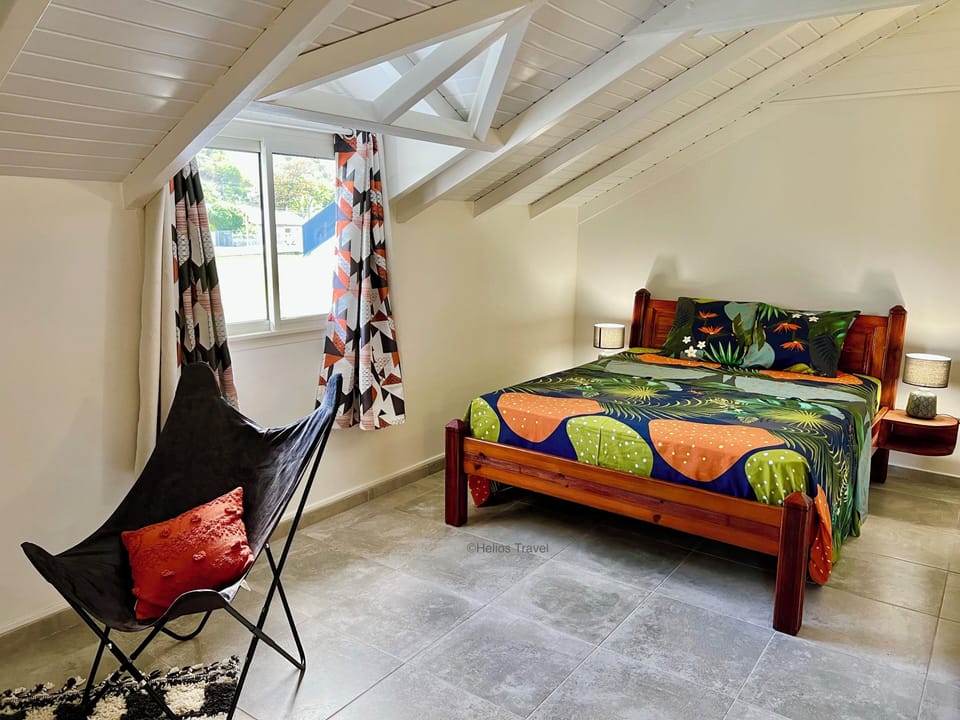 Bedroom 2. 160 cm bed and air conditioning (1)