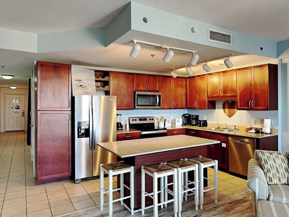 Kitchen - Island Seating