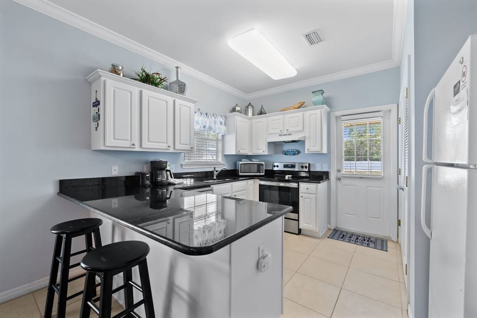 9 OBV Seahorse Kitchen