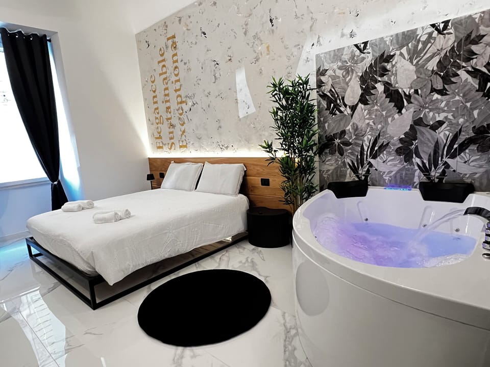 Luxury Double Room | In-room safe, blackout drapes, soundproofing, iron/ironing board