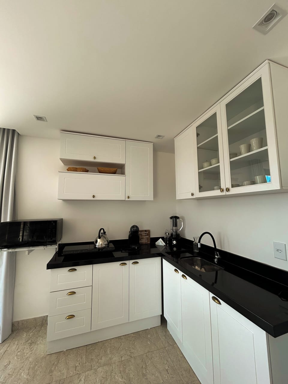Family Studio, 2 Bedrooms, Kitchen, Pool View | Private kitchen | Espresso maker, electric kettle