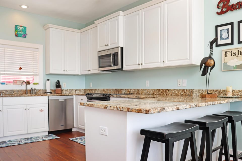 House, Multiple Beds (The Gulf Club) | Private kitchen | Oven, toaster