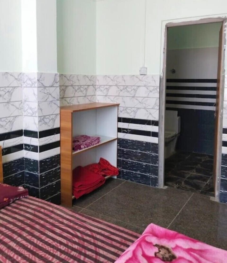 Double or Twin Room, City View | Memory foam beds, laptop workspace, WiFi (free)