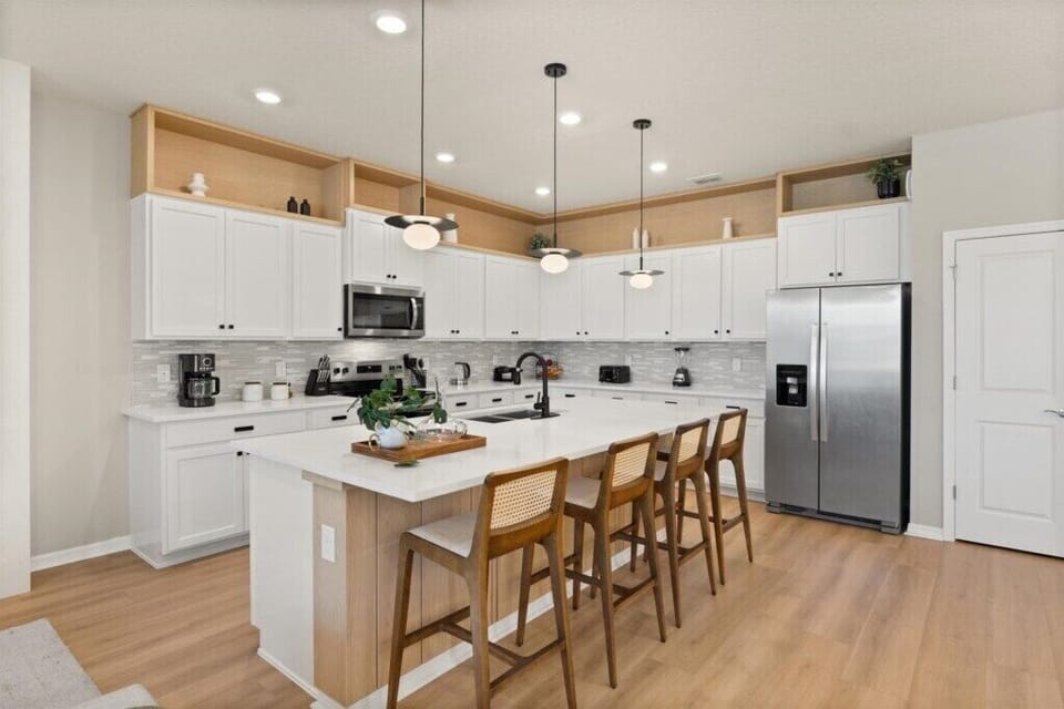 16012SandyCliffsDrive(9)