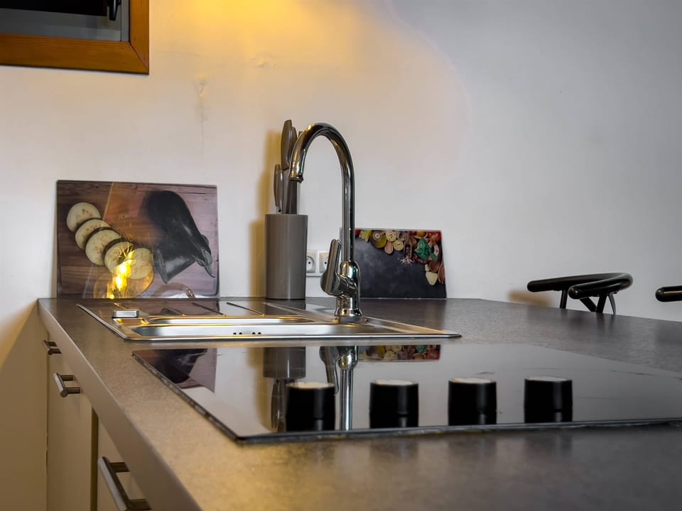 Family Villa, 3 Bedrooms, Private Pool, Pool View | Private kitchen | Fridge, microwave, oven, stovetop