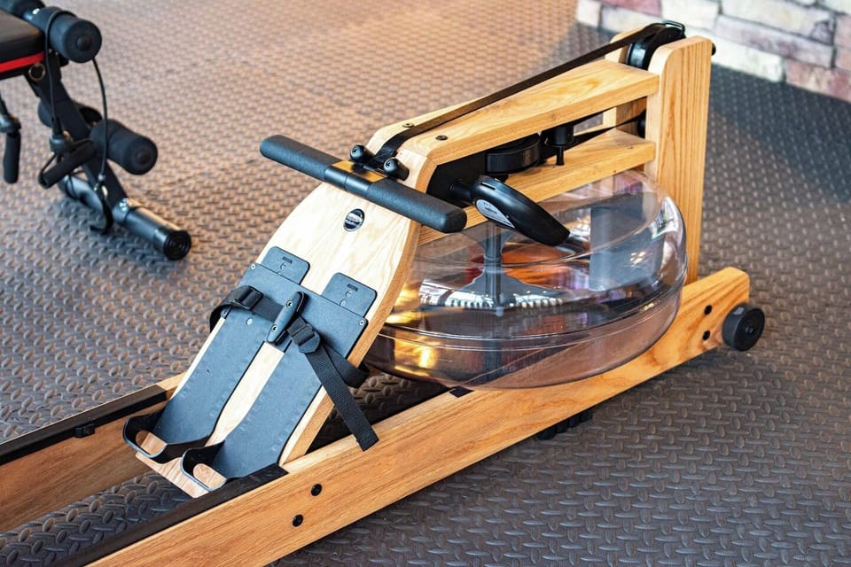 Elevate your fitness routine with our premium water rower—designed for a full-body workout with the soothing sound of water as your backdrop.