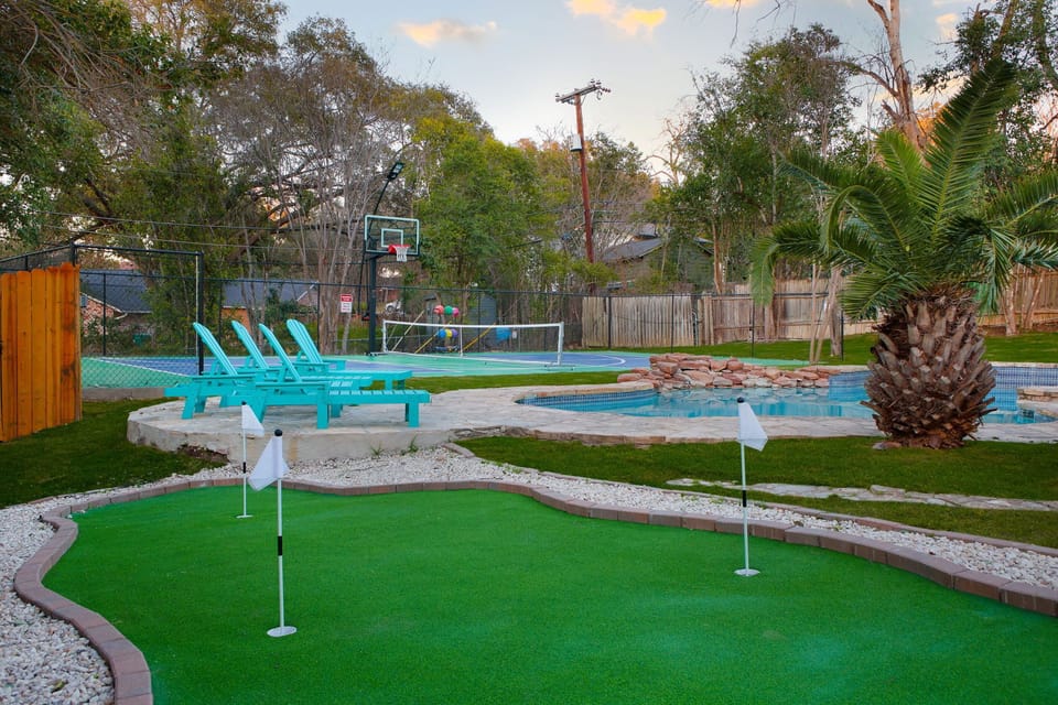 Sport court