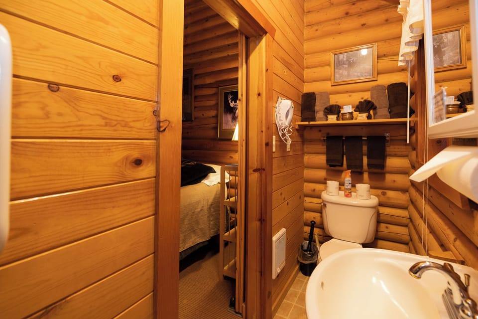 Full bathroom