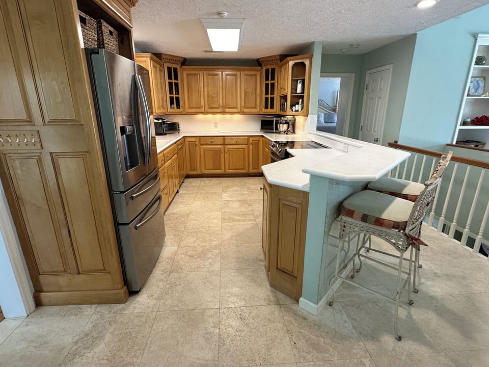 Spacious Kitchen