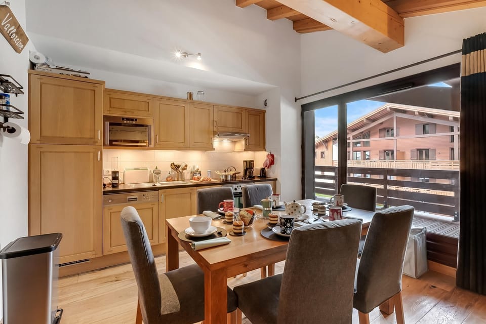 Living and dining room