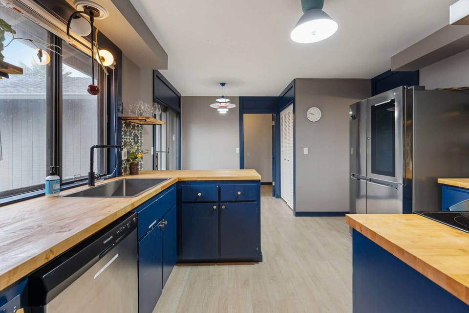 The kitchen is well equipped for a delicious culinary experience. Perfect for cooking dinner, baking cookies, and feeding the whole family!