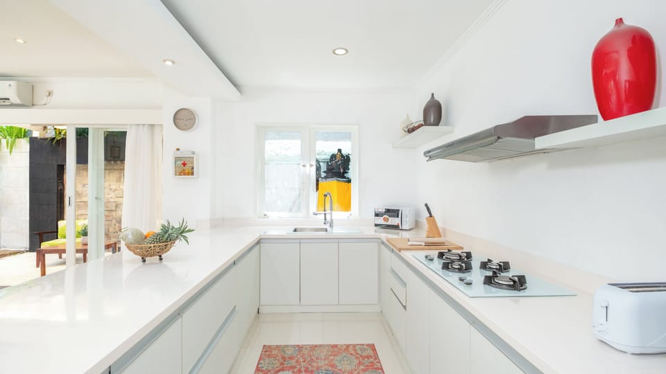 Villa, 3 Bedrooms, Pool View | Private kitchen | Fridge, microwave, stovetop, highchair