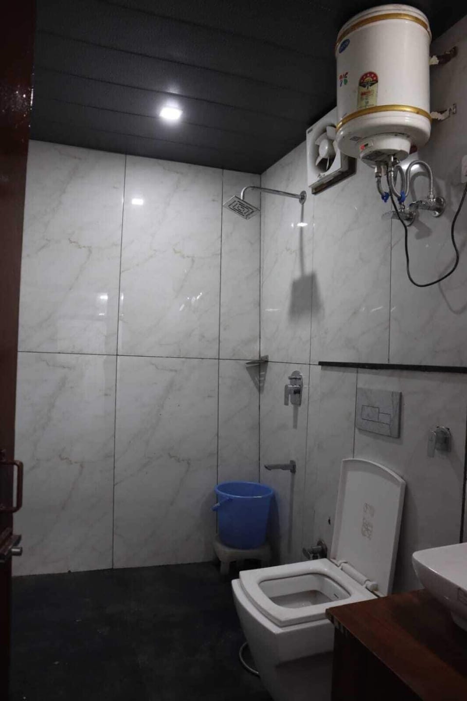 Deluxe Double Room | Bathroom