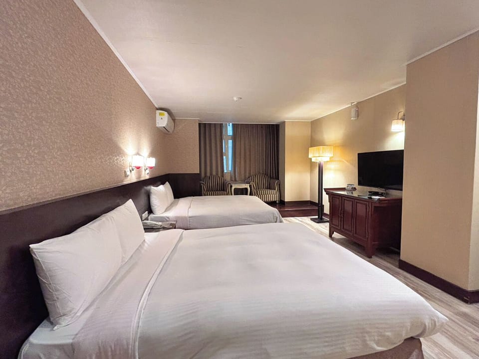 Quadruple Room | Blackout drapes, free WiFi