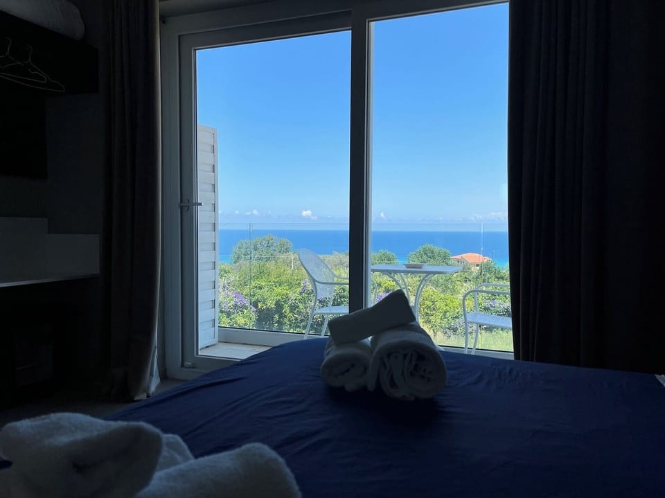 Comfort Double Room, Balcony, Sea View | In-room safe, desk, laptop workspace, blackout drapes