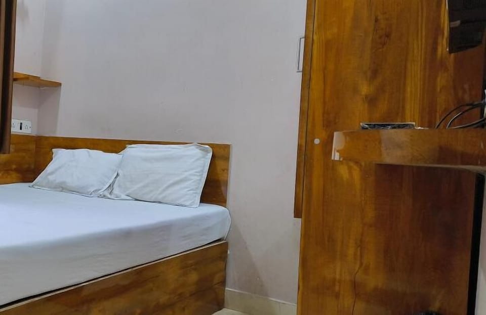 Standard Double Room | WiFi (free)