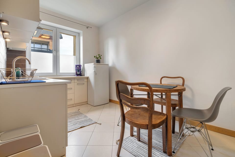Comfort Studio Suite, Balcony | Private kitchen