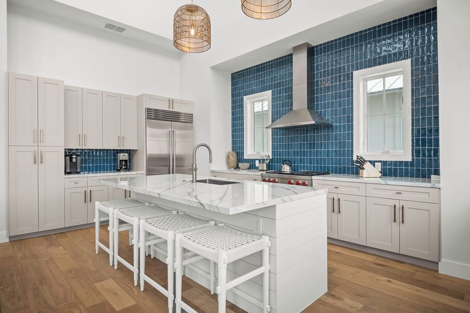 Kitchen, 2nd Floor