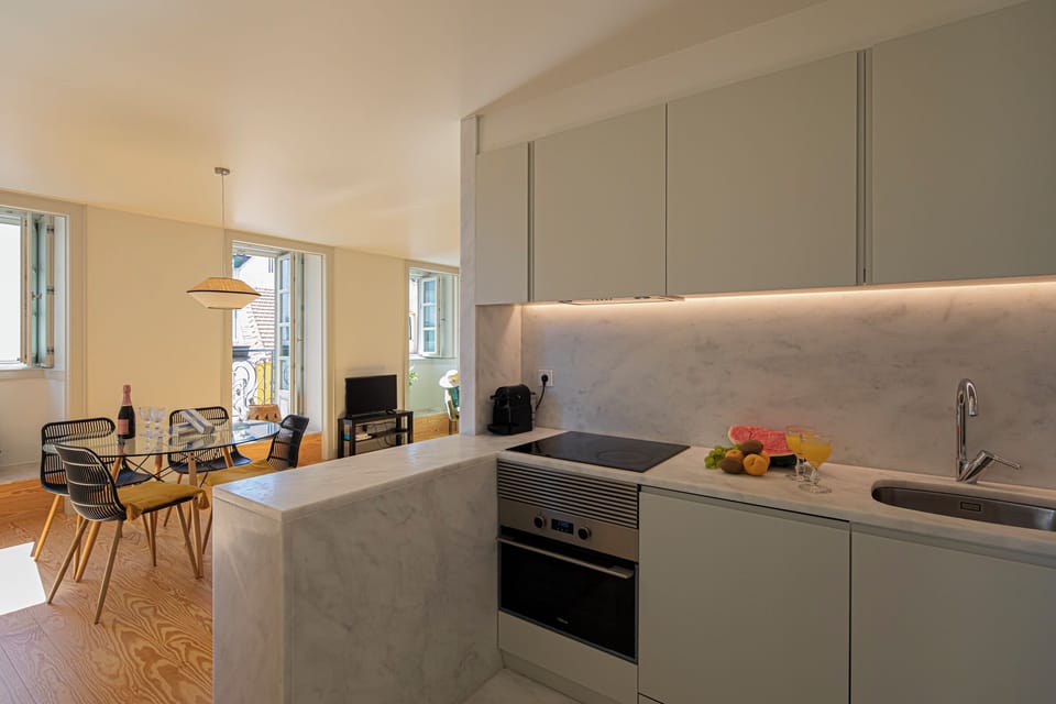 Apartment, Balcony, City View | Private kitchen