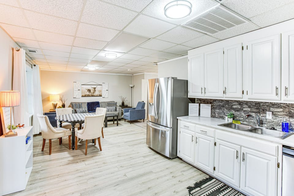 Apartment (1 Bedroom) | Interior